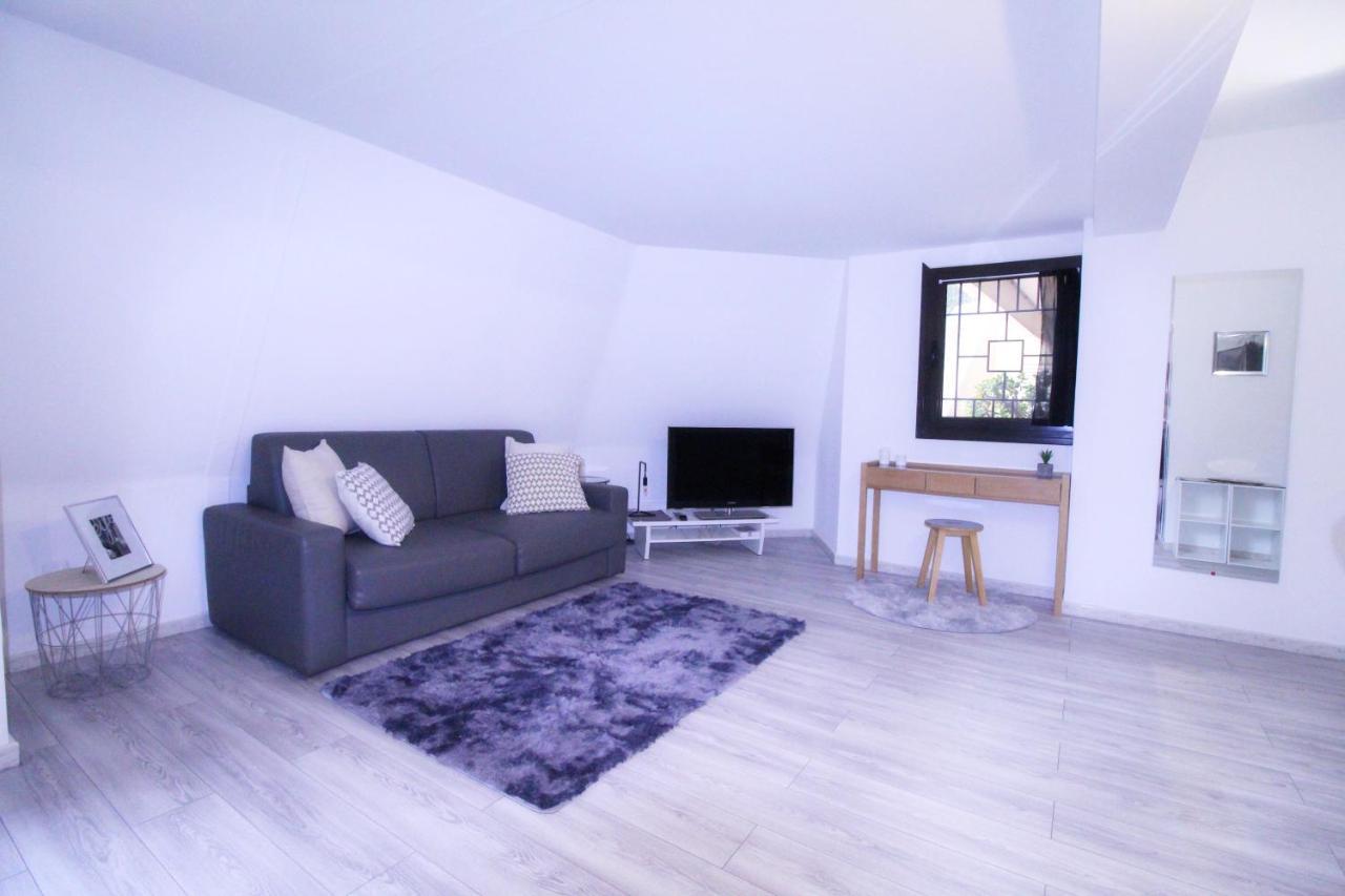 Large Studio Close To Monaco, Bnb Ric' Keys Босолей Экстерьер фото