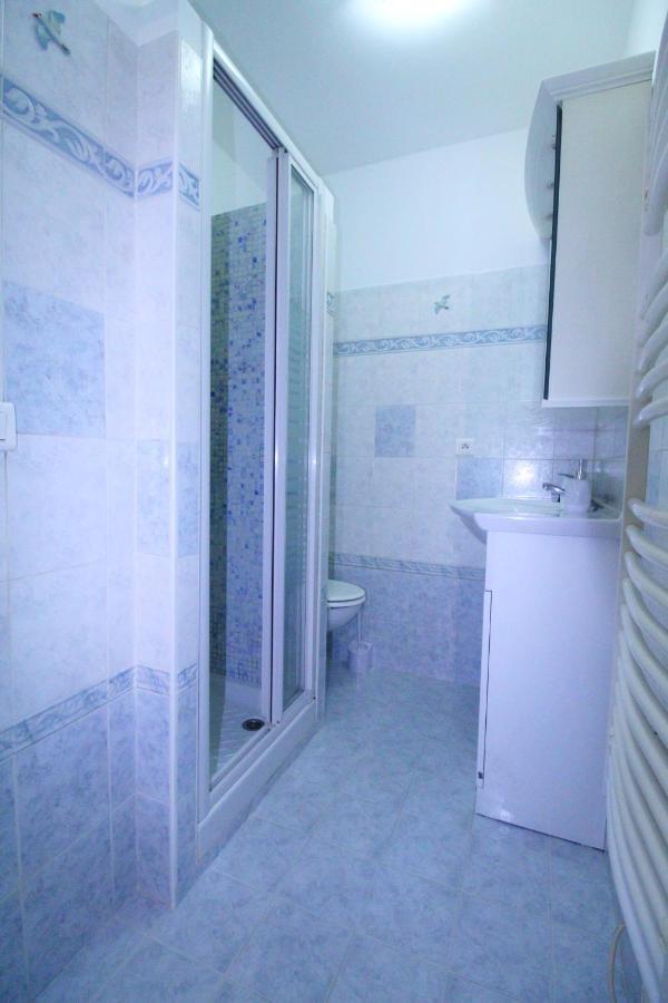 Large Studio Close To Monaco, Bnb Ric' Keys Босолей Экстерьер фото